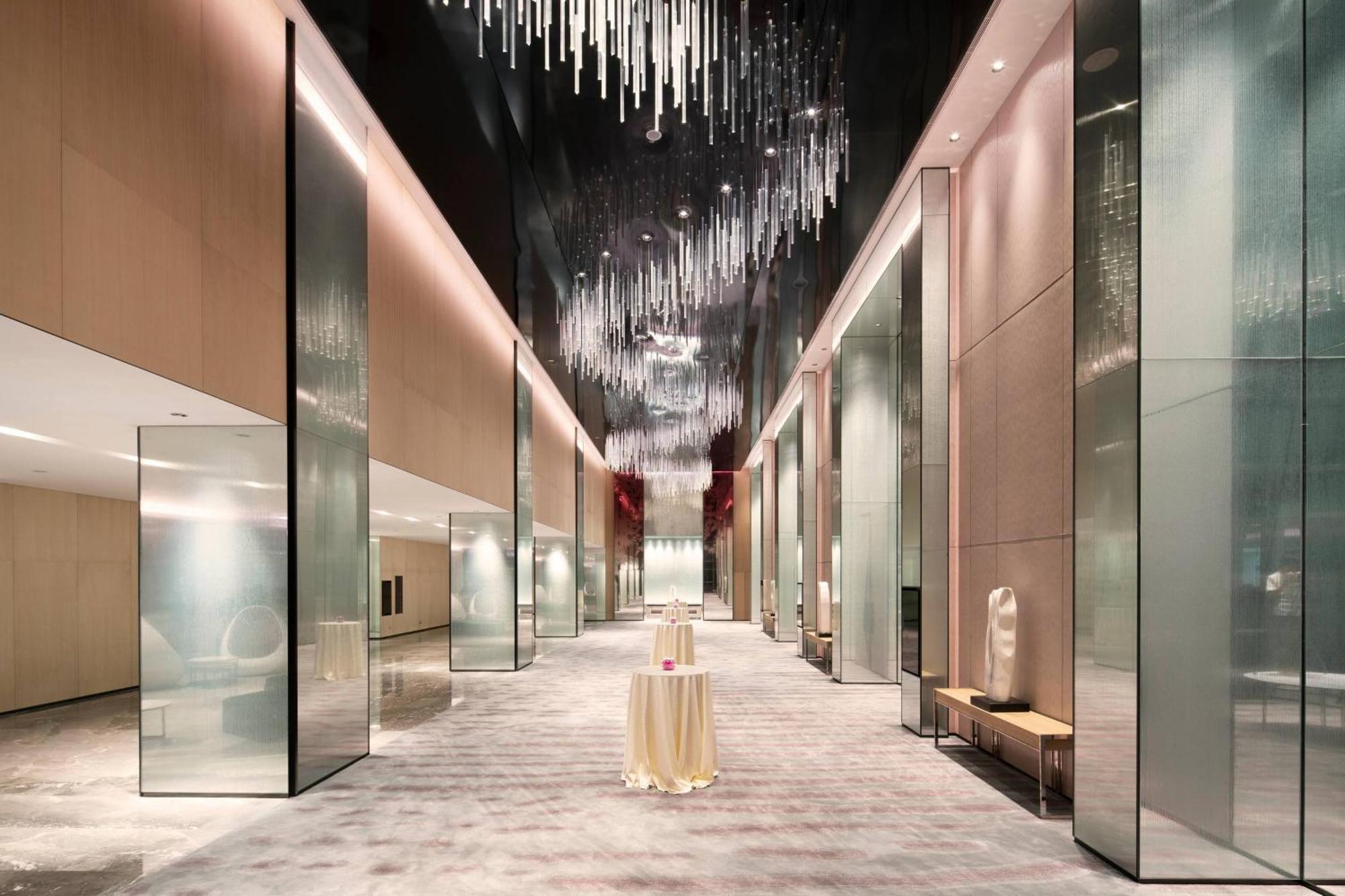 Renaissance Shenzhen Bay Hotel Exterior photo