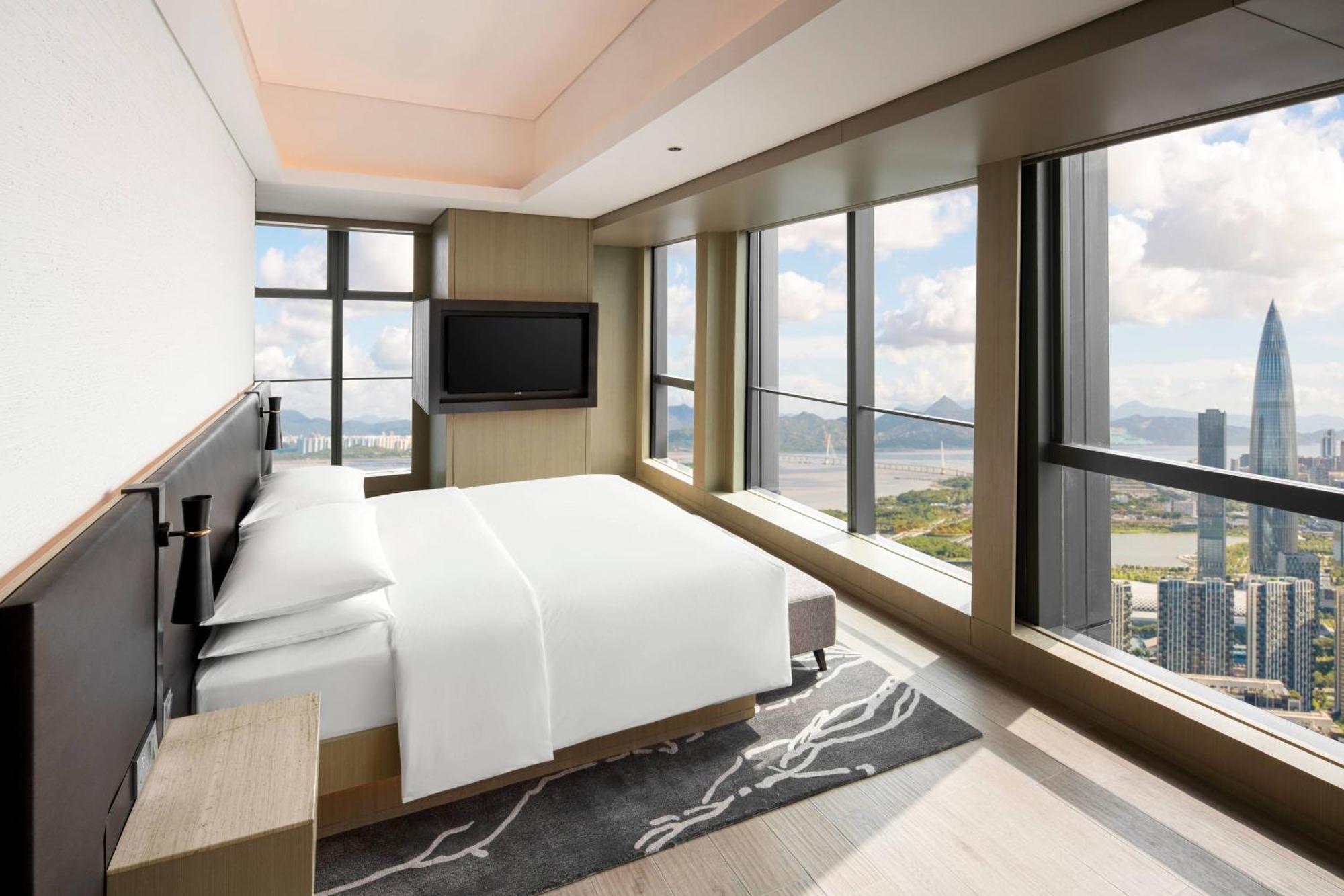 Renaissance Shenzhen Bay Hotel Exterior photo